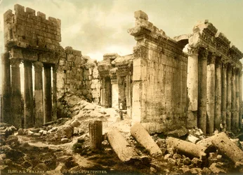 Tempel des Bacchus, Baalbek, ca. 1880-1900